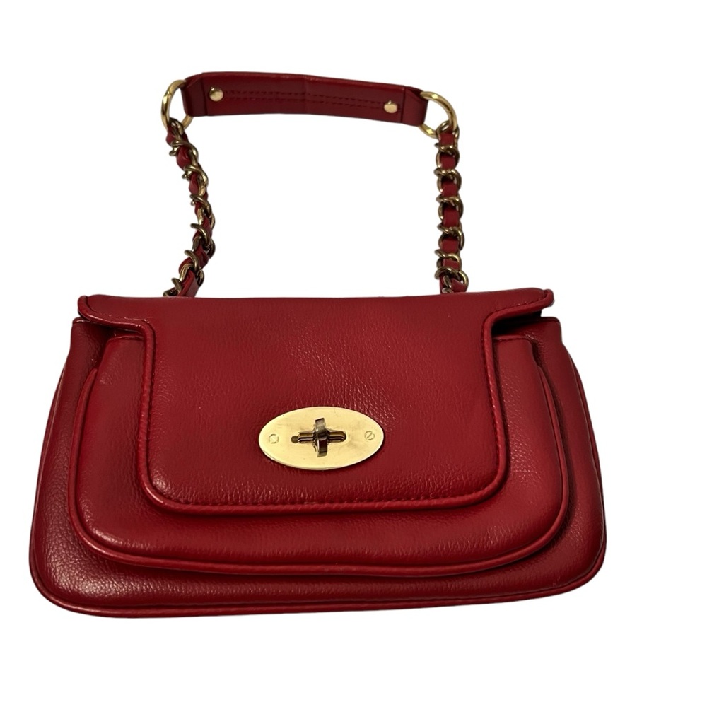 Metro 7 Red Faux Leather Purse With Chain Link Hand Strap